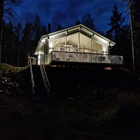 Villa Sirius Sieri, Nice Log-Cottage By The Lake روفانييمي المظهر الخارجي الصورة